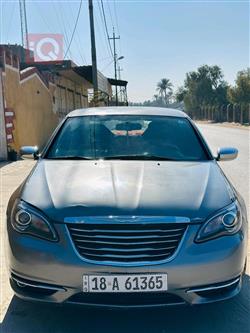 Chrysler 200